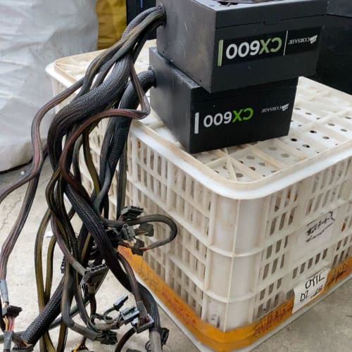 海盗船CX600额定功率600瓦电源,功能正常,无拆无修,拆--议价商