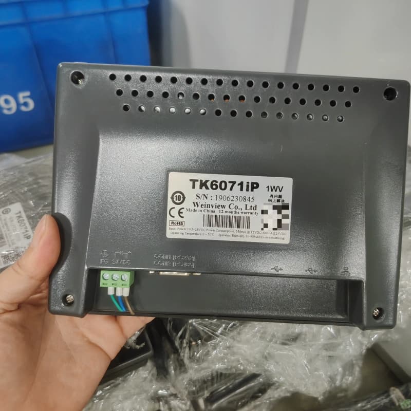 威纶触摸屏TK6071iP,二手拆机,成色如图所示,功能测试--议价商