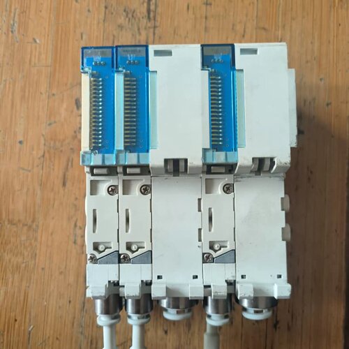 SMC阀岛模块 SY3100-5U1-A，日本原装，带EX2--议价商品
