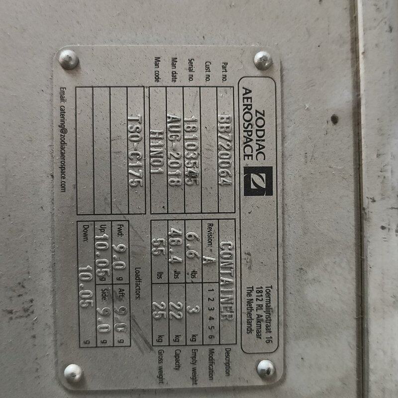 是卖价!航空正品纯铝收纳箱,实物拍摄,100%航空用过--议价商品