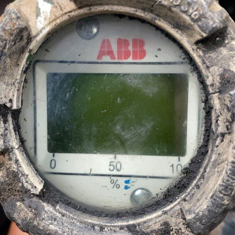 ABB265GS压力变送器。 着火了。变送器没事 拆下的--议价商品