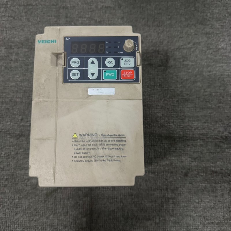 伟创变频器 AC90-S2-R75T--议价商品