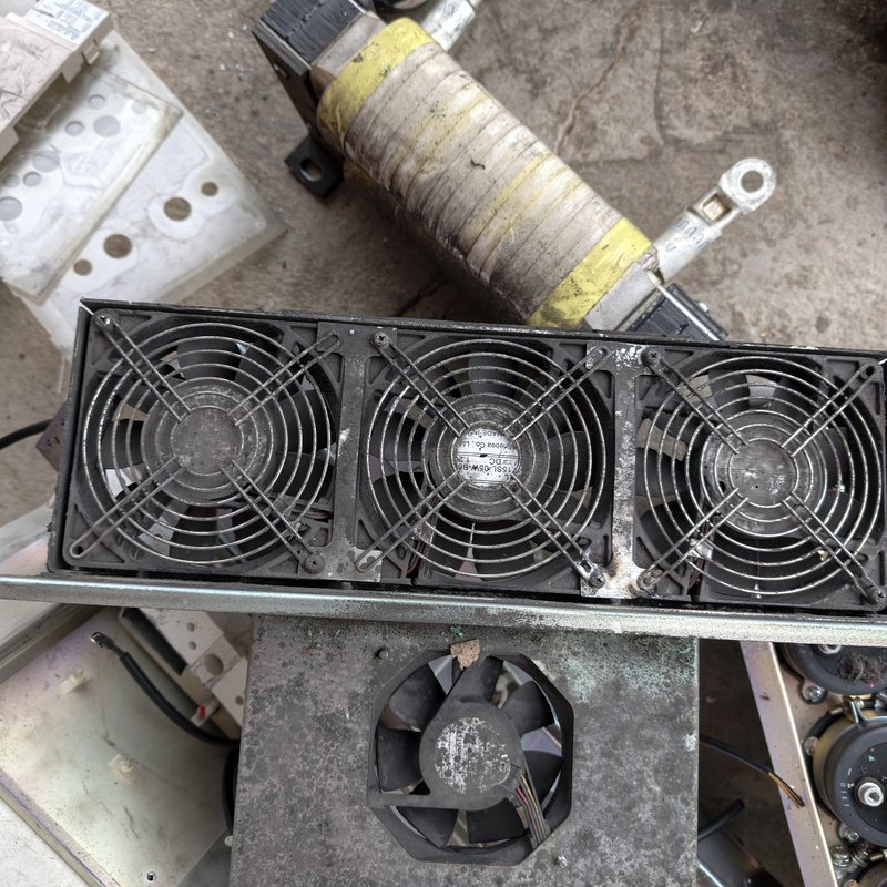 ebea风扇散热器,拆机件,带金属防护网,风力大,适合--议价商品