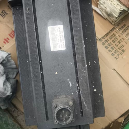 东菱DNBB18-07D5BK1AMS伺服电机。7.5KW--议价商品