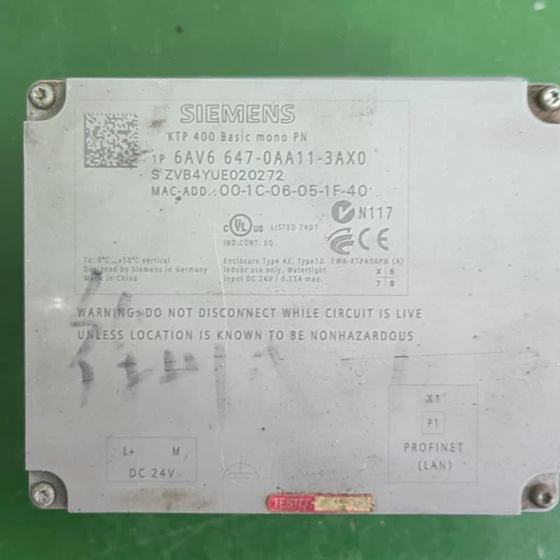 西门子KTP400 Basic触摸屏，型号6AV6 647---议价商品