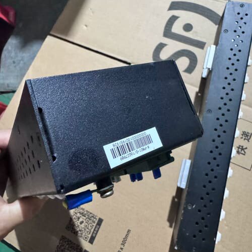 和利时K-PW01交流电源分配板 全新原装 220V/110--议价商品