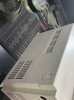 德佛斯变频器 FS300A-T15GB--议价商品