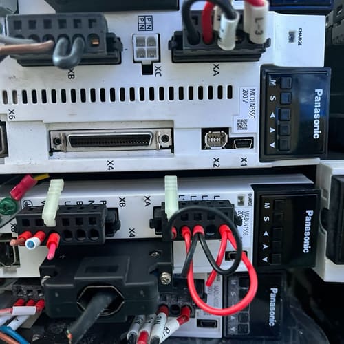 松下A6 100W200W400w750W伺服电机MADLN--议价商品