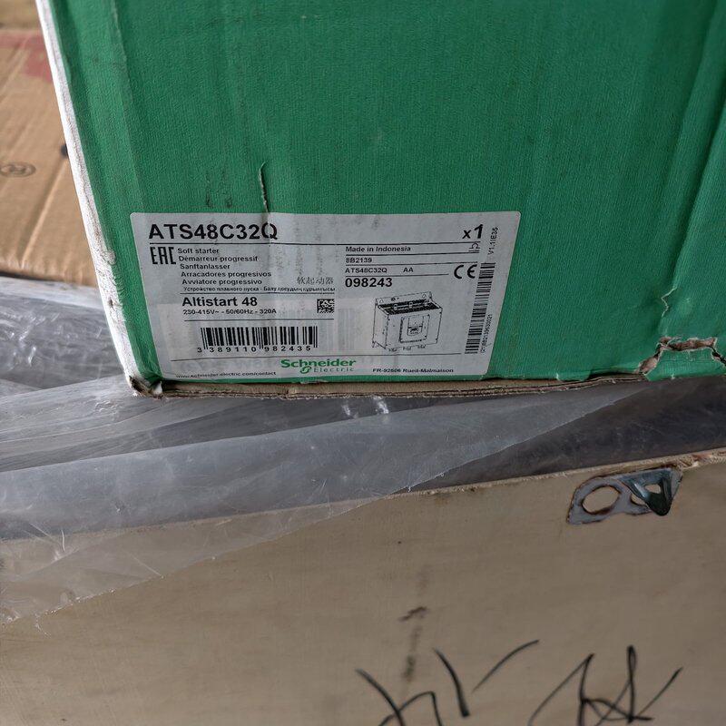施耐德软启动器 ATS48C32Q,全新原装,带原包装箱,未--议价商品