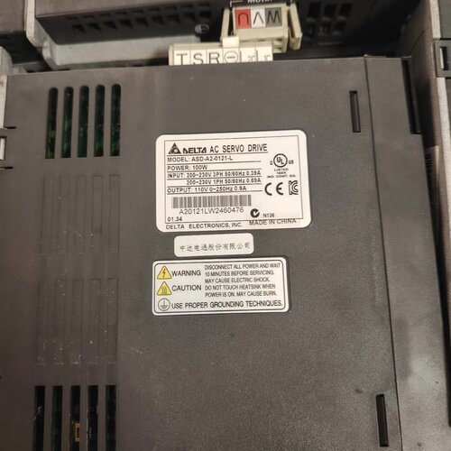 台达a2伺服电机ASD-A2-0121-L EMCA-C10--议价商品