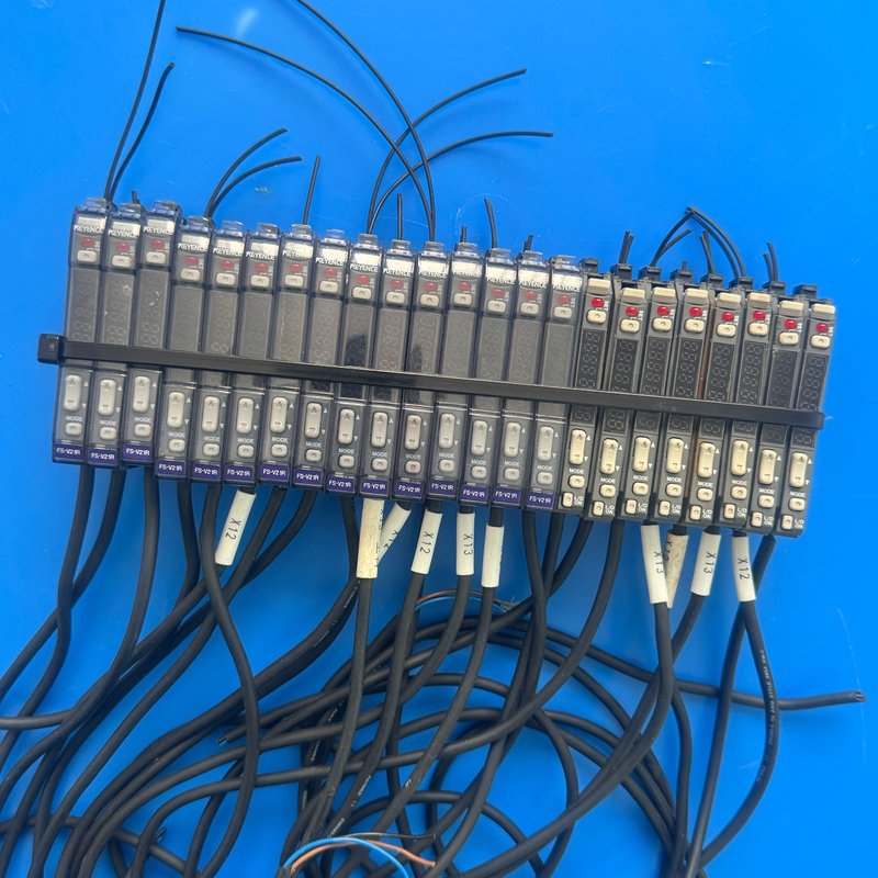 基恩士KEYENCE光纤放大器 FS-V21R,原装正品,日--议价商品