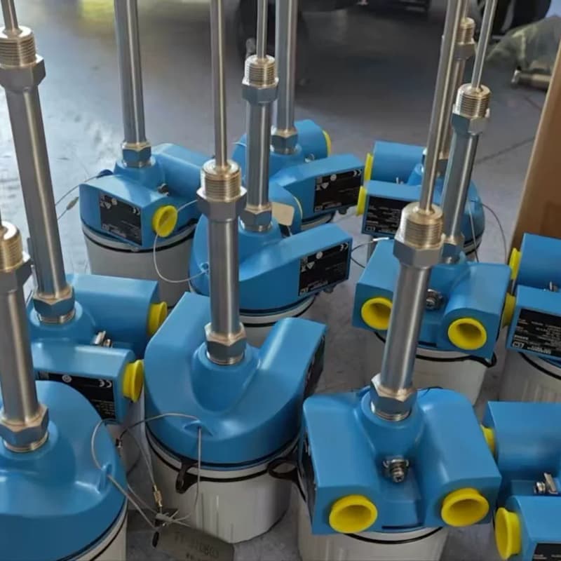 E+H带显示热电阻，全新正品，带数显表头，适用于工业温度测量--