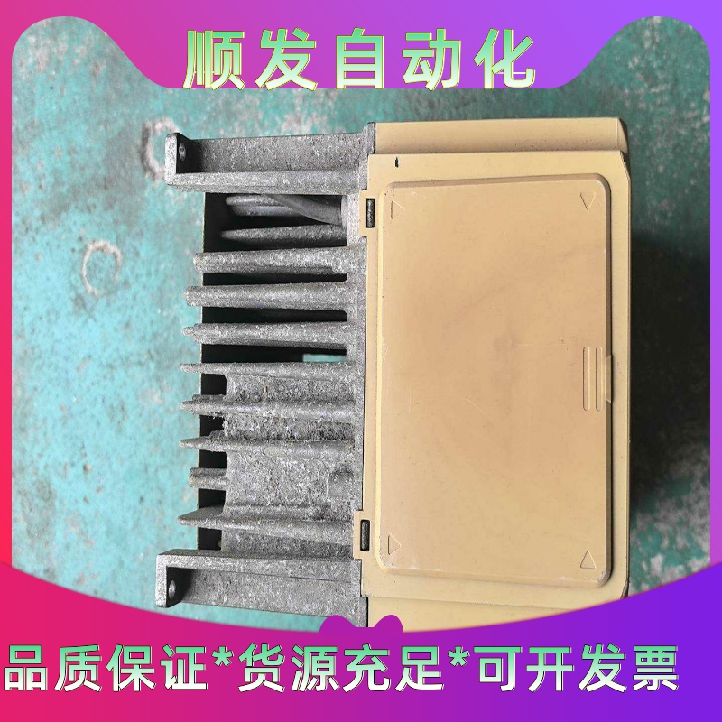 安川606PC3变频器CIMR-PCA23P7   3.7K--议价商品