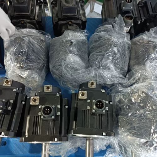 三菱电机MR-J4-350B MR-J4-100B HG-S--议价商品