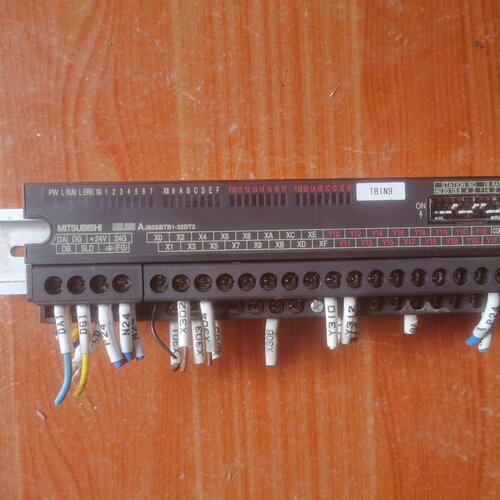 三菱PLC。型号：AJ65SBTB1-32DT2--议价商品