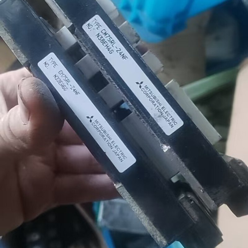 三菱CM75RL-24NF模块,原装拆机件,成色还可以,有点--议价商品