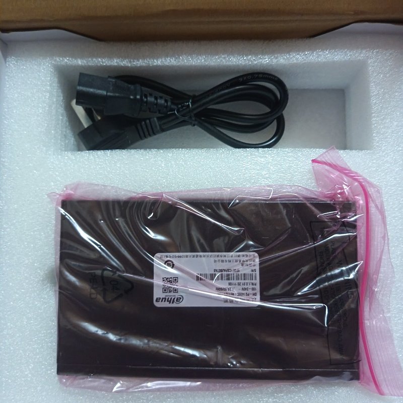 大华5口poe交换机，大华交换机，DH-PS1400C-4E--议价商品