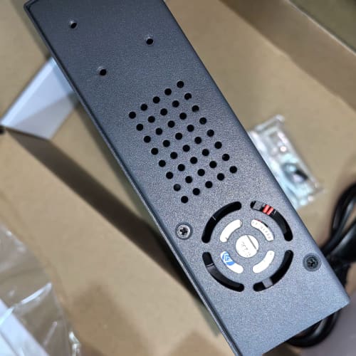 S1010-8P博达BDCOM 8口百兆POE交换机,全新未--议价商品