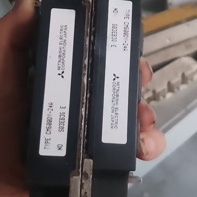 三菱CM600DY-24A模块,原装拆机件,成色有轻微使用痕--议价商品