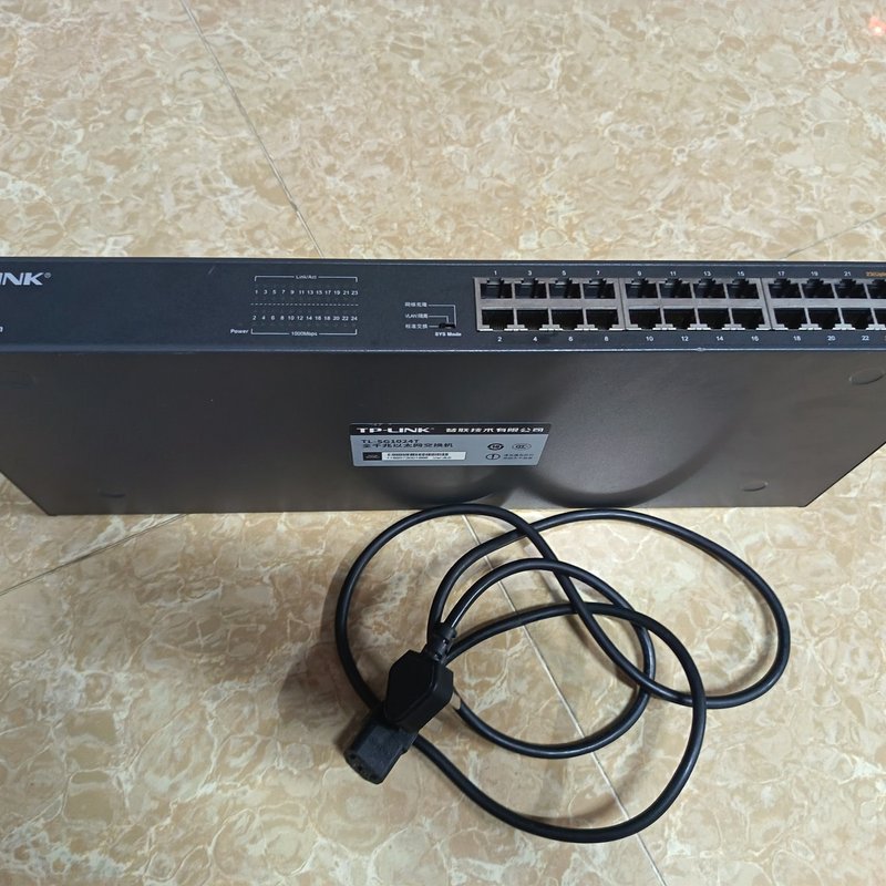 普联24口千兆交换机,TPLINK 24口全千兆企业商用交换--议价商品