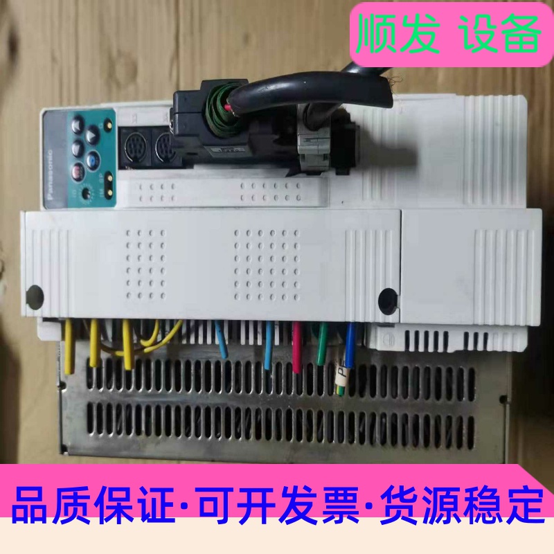 驱动电机松下Panasonic伺服驱动器A4 5KW--议价商品