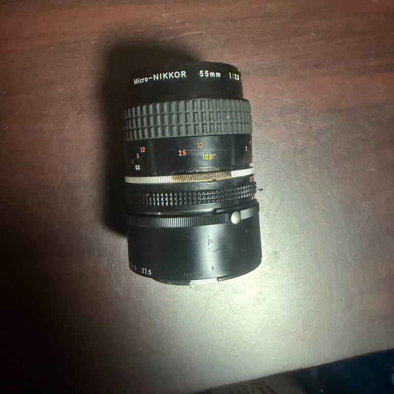 尼康55mm f2.8微距镜头，F卡口手动对焦，成色如图，功--议价商品