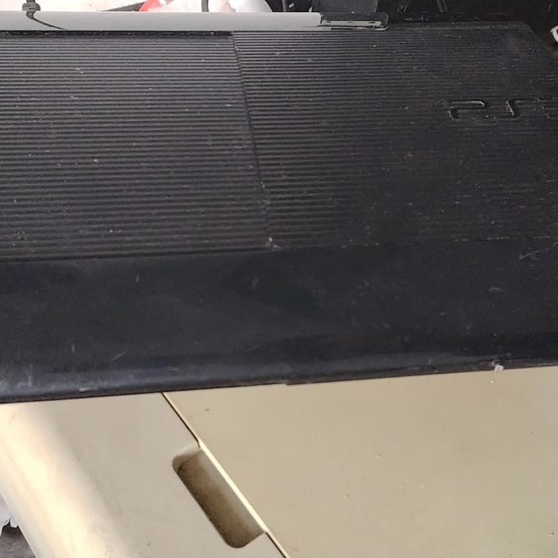 ps3游戏机,开机正常,配置不祥,有要联系,二手物品,成色如--