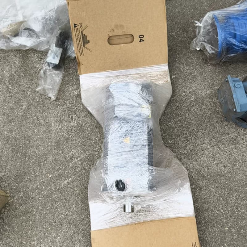 西门子1FT6086一8AF71一1DG0伺服电机一台。全新--议价商品
