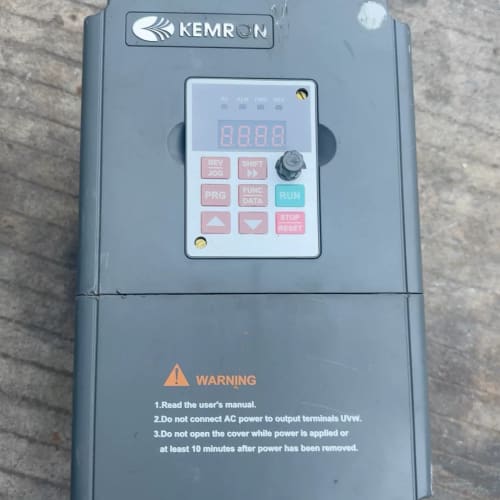 科姆龙变频器：KV1900-G0022C-2S--议价商品