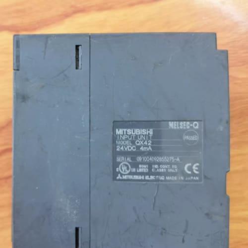三菱PLC模块QX42，日本进口设备拆机件，成色如图，外壳破--议价