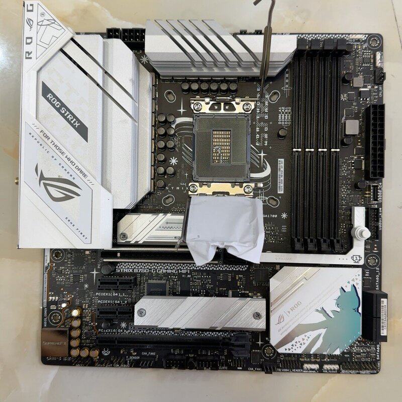 华硕rog b760-g小吹雪，d5，带挡板，无封码，无天线--议价商品