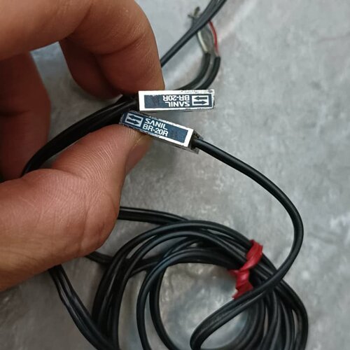 拆机SANIL 韩国山一光电开关BR-20R传感器，成色如图--议价商品