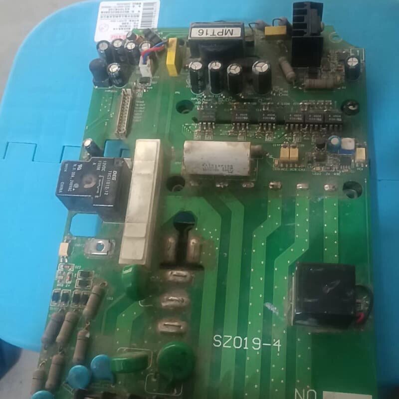 三菱变频器驱动板SZ019-4，拆机成色如图，轻微使用痕迹，--议价
