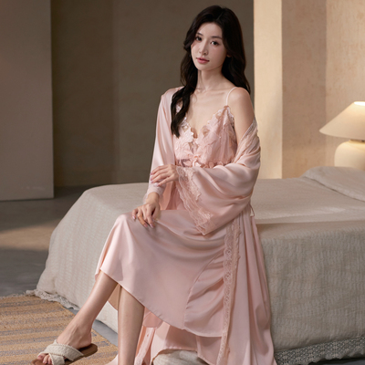 性感睡衣女春秋夏新款冰丝吊带睡裙带胸垫纯欲蕾丝长款睡袍高级感