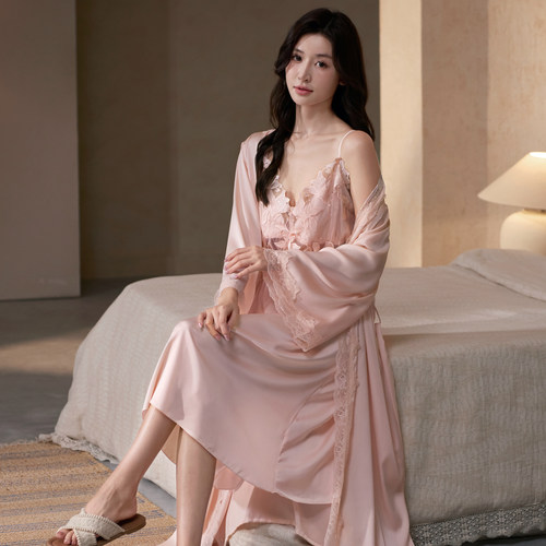 性感睡衣女春秋夏新款冰丝吊带睡裙带胸垫纯欲蕾丝长款睡袍高级感