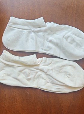 李程周简约白色桑蚕丝白色船袜女款夏季透气吸汗透气无骨纯色短袜