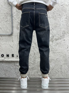 实体秋冬季新款磨毛刺绣水洗牛仔裤男士高级感修身小脚裤长裤子男