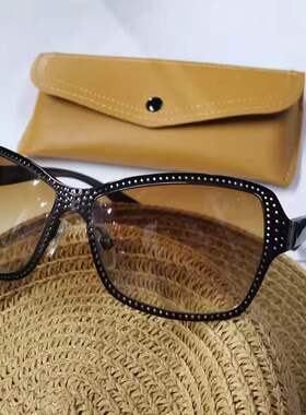 韩版偏光黑色小脸太阳镜实店价