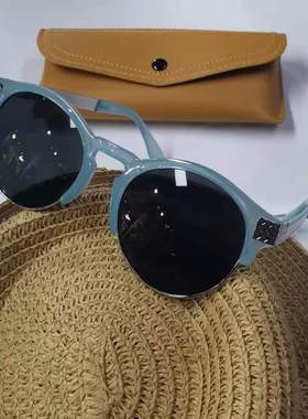 大牌款四方男女铆钉太阳镜拍照炫彩酷防紫外线UV400实店适中大脸