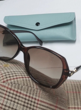 个性太阳眼镜网红偏光驾驶眼镜时通勤高清防紫外线淑女椭圆形墨镜