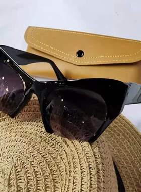 猫眼蝶形时尚风海边小脸太阳镜