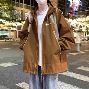 耐克顿冲锋衣男生2024新款加肥加大码胖子外套青少年港风休闲夹克