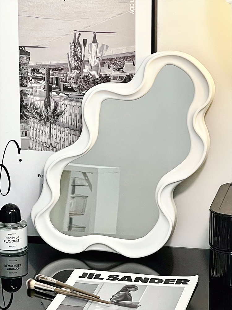 镜子化妆镜高清家用卧室宿舍壁挂贴墙云朵镜桌面台式梳妆台梳妆镜
