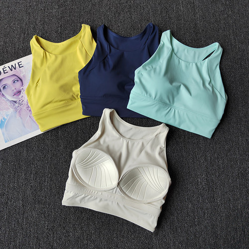 带胸垫瑜伽运动收副乳健身背心女