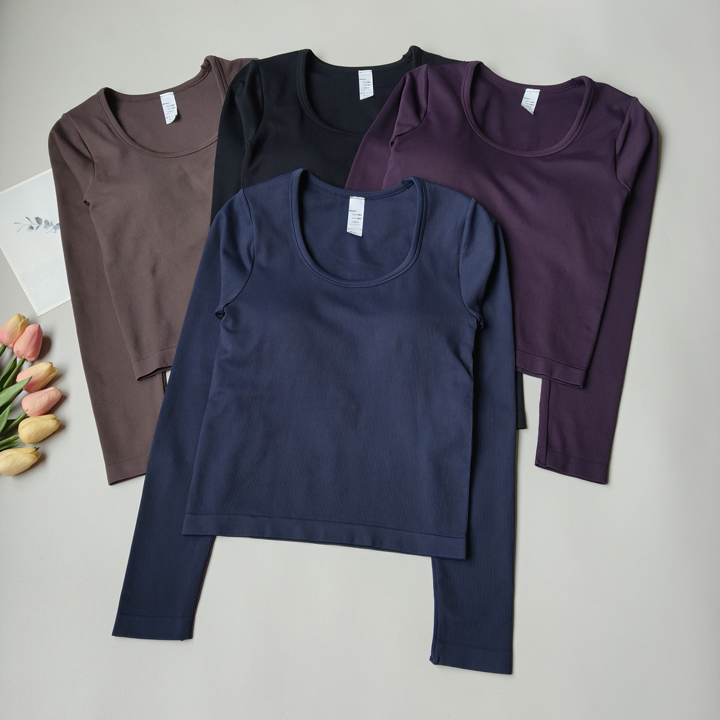 带胸垫瑜伽服修身显瘦透气速干