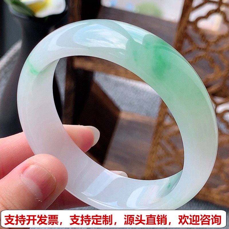 缅甸A货天然翡翠 老坑冰种飘绿轮胎边宽边正装正圈手镯55-56圈口