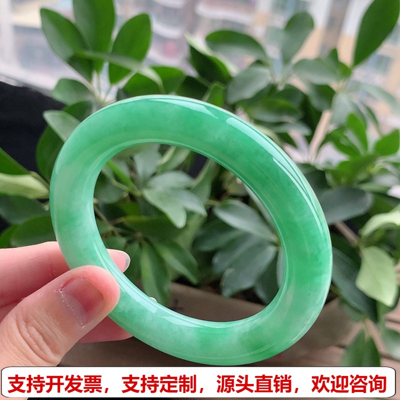 缅甸A货天然翡翠 老坑冰种满绿圆条手镯56-57圈口