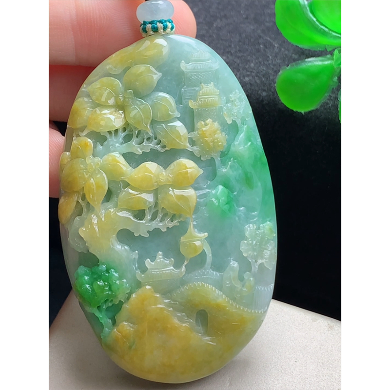 缅甸天然A货玉石翡翠 老坑冰种 手工精雕 黄加绿意境山水牌吊坠