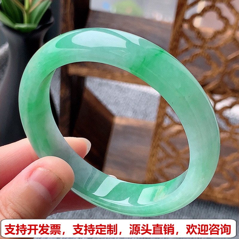 缅甸A货天然翡翠 老坑冰种飘绿正装正圈手镯55-56圈口 完美