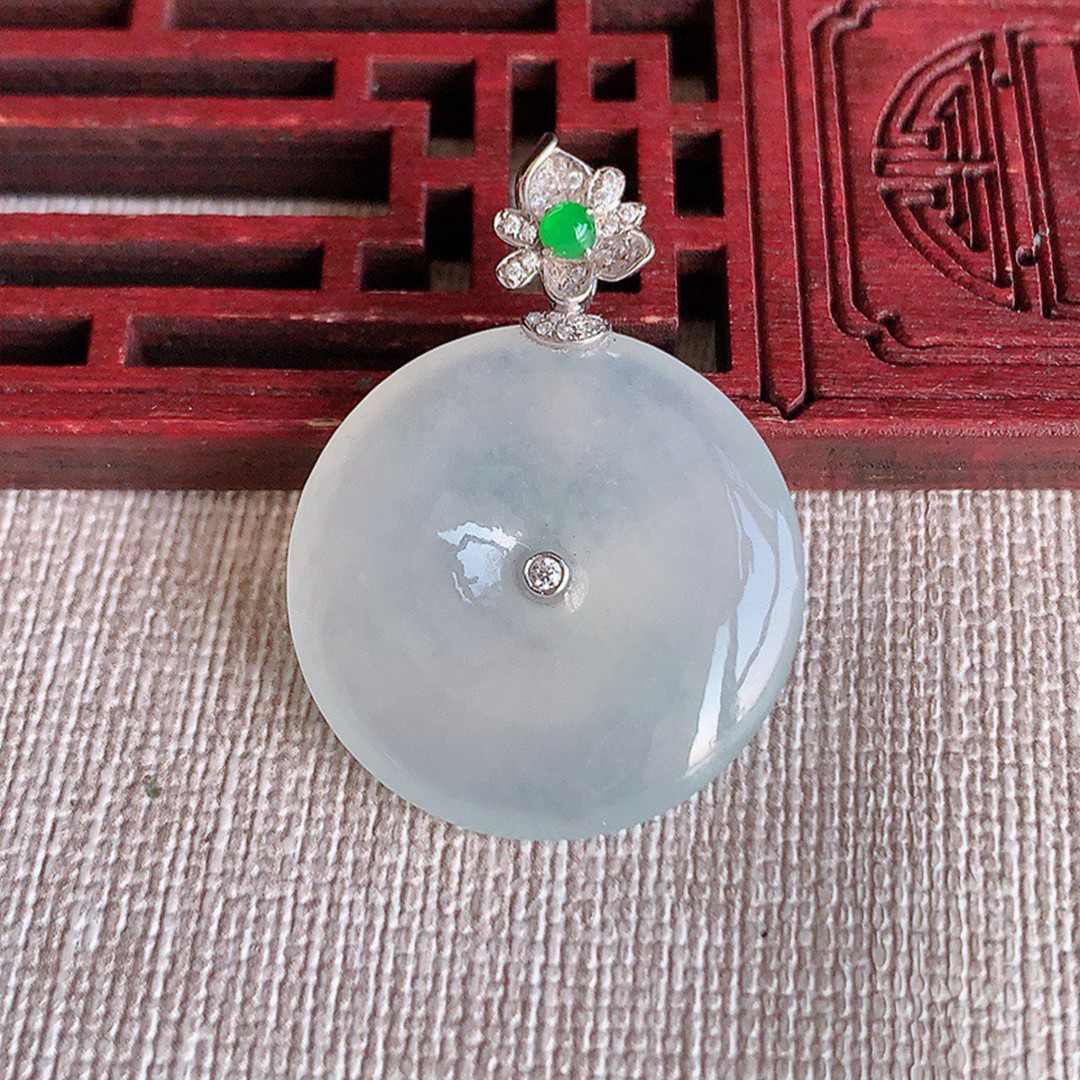 缅甸天然A货玉石翡翠老坑冰种手工精雕18K金伴钻白月光平安扣吊坠